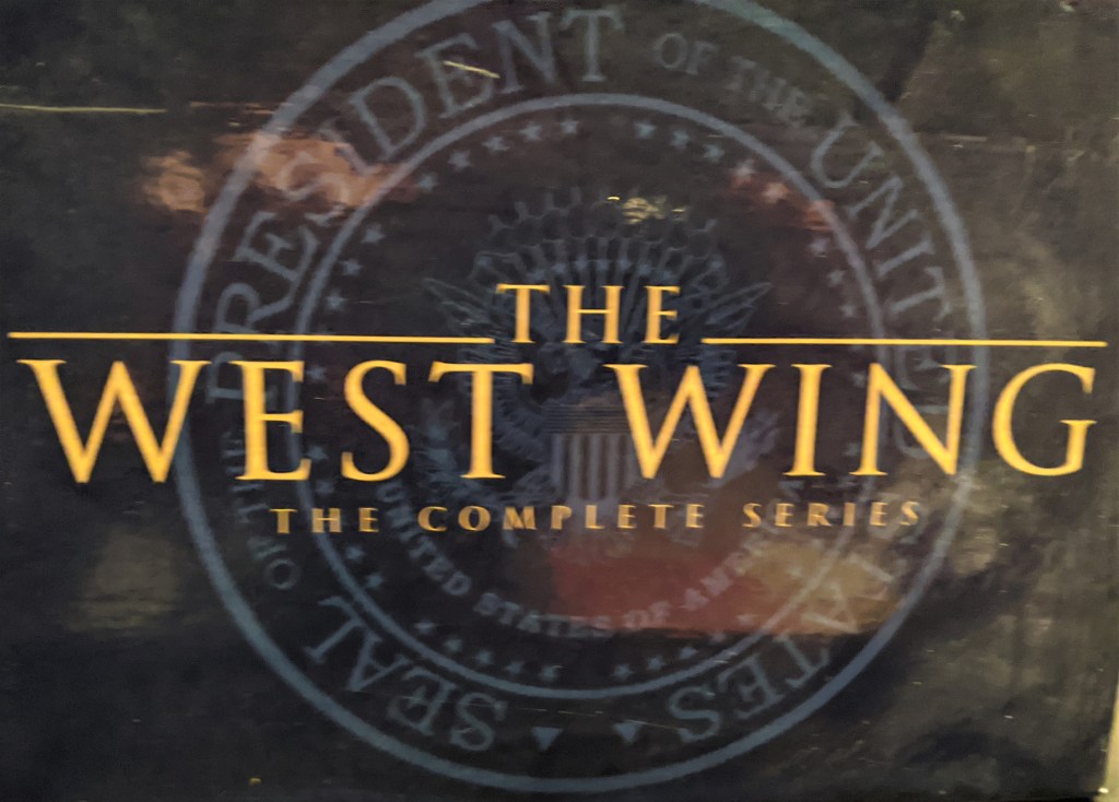 This image has an empty alt attribute; its file name is the-west-wing-1.jpg